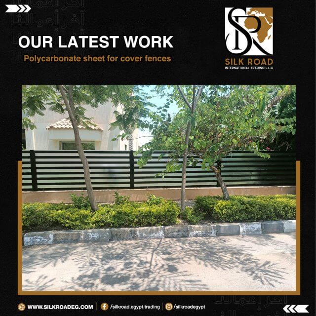 Polycarbonate sheet for cover fences